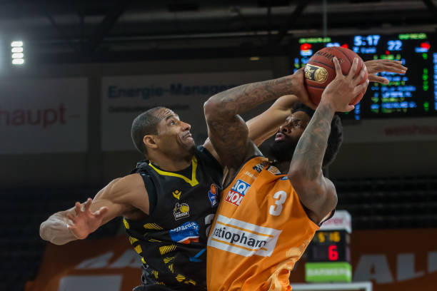 不容中国队 不容中国队