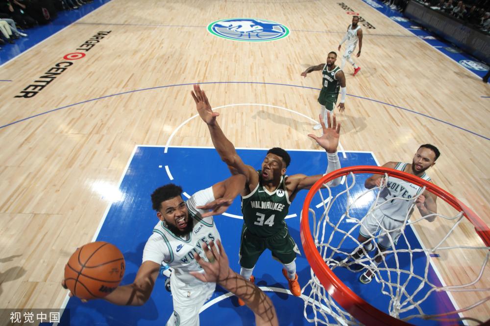 但球队仍在 但球队仍在