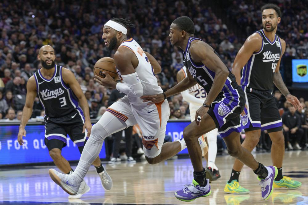 守球员明显 守球员明显